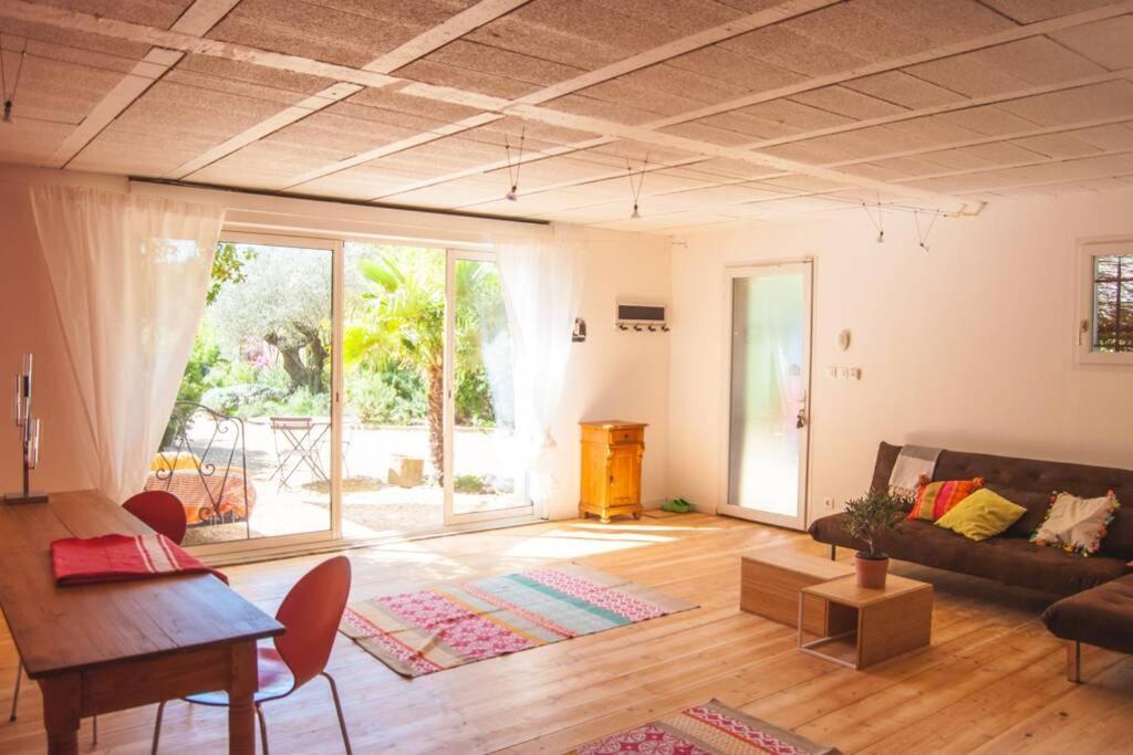 Ecrin De Verdure Avec Acces Piscine En Plein Aix Екс ан Прованс Екстериор снимка